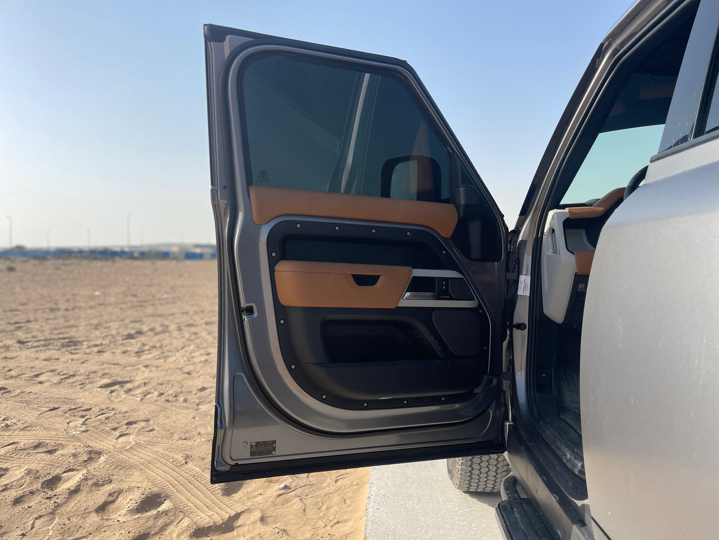 2024 RANGE ROVER DEFENDER P400 - Fast Wheel