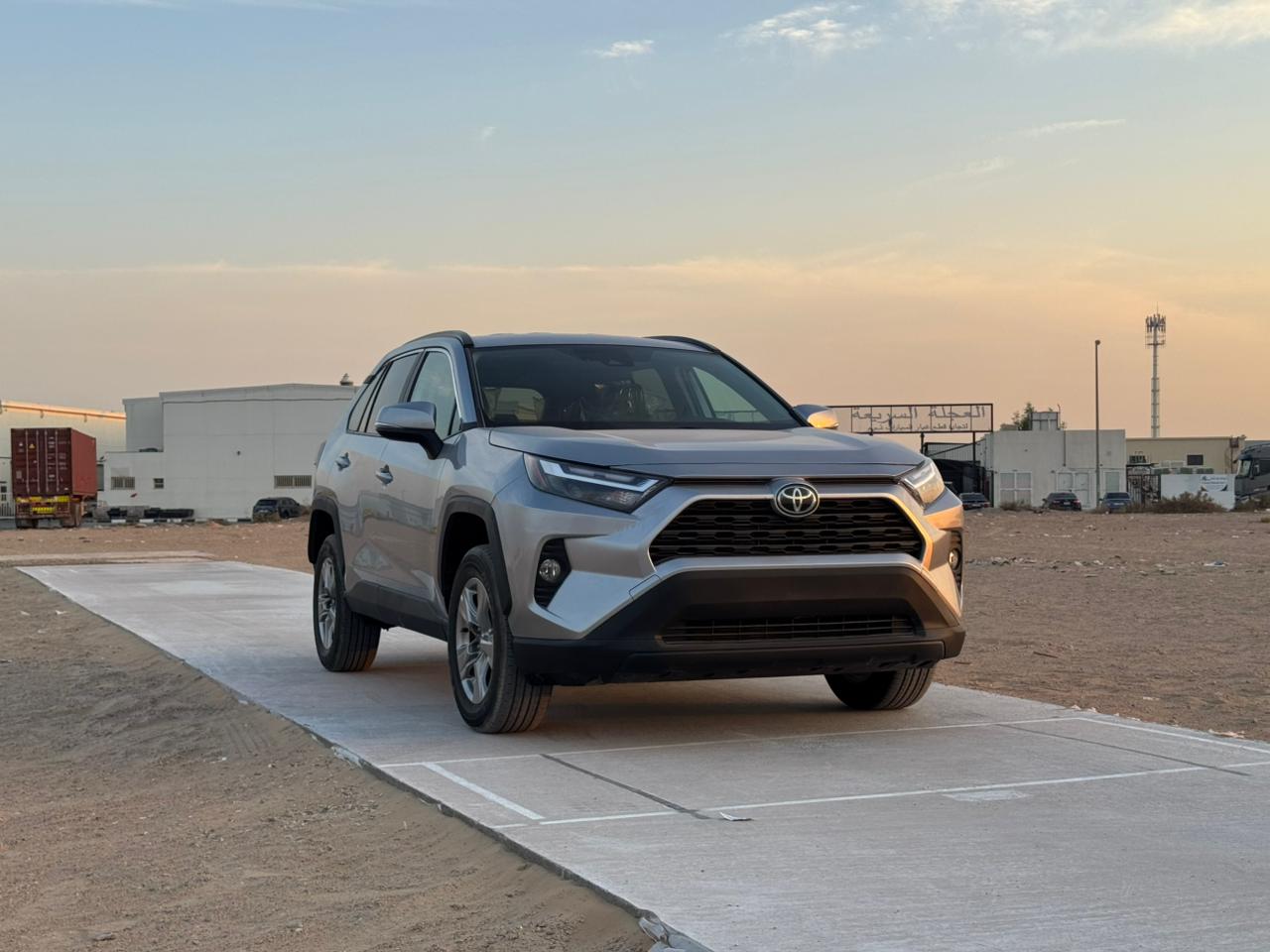 2024 TOYOTA RAV4 XLE - Fast Wheel