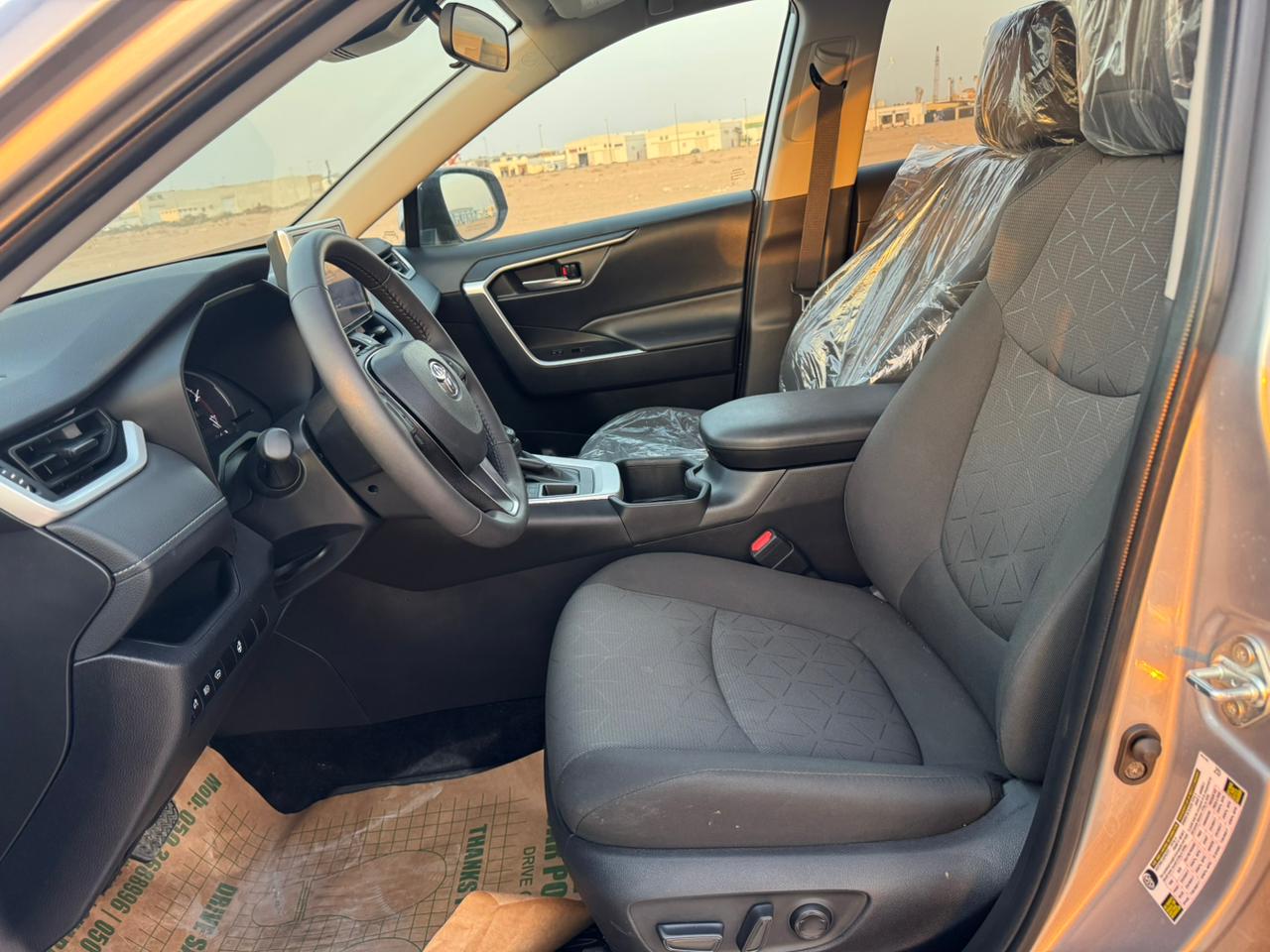 2024 TOYOTA RAV4 XLE - Fast Wheel
