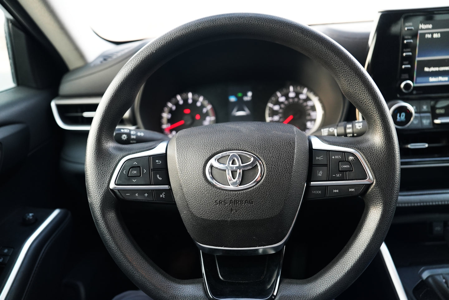 2021 TOYOYA HIGHLANDER L - Fast Wheel