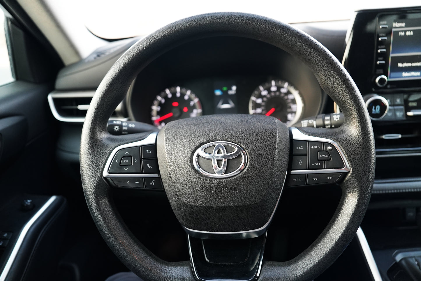 2021 TOYOYA HIGHLANDER L - Fast Wheel