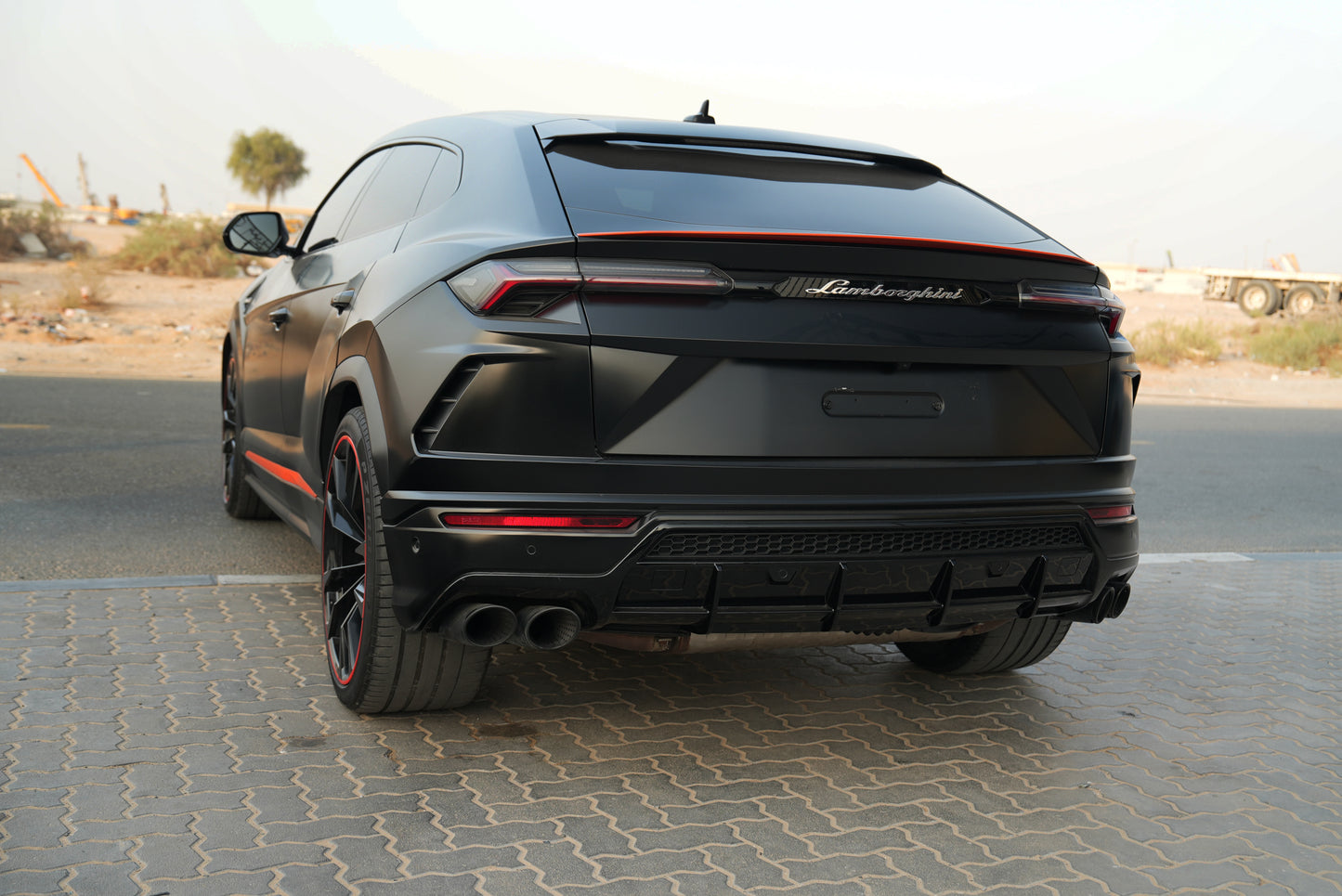 2022 LAMBORGHINI URUS