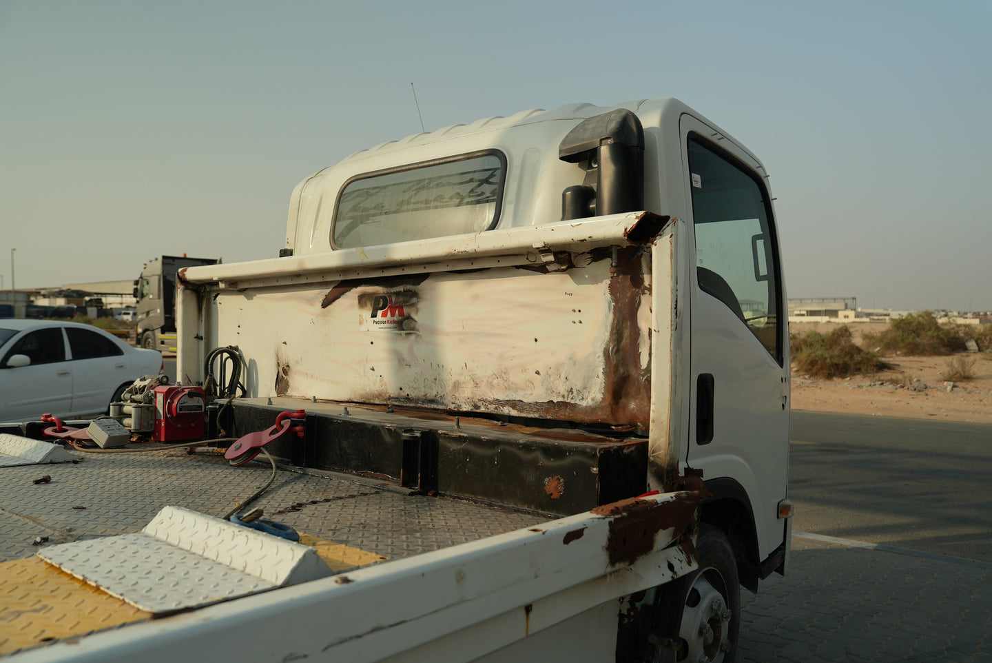 2023 Isuzu NPR recovery - Fast Wheel