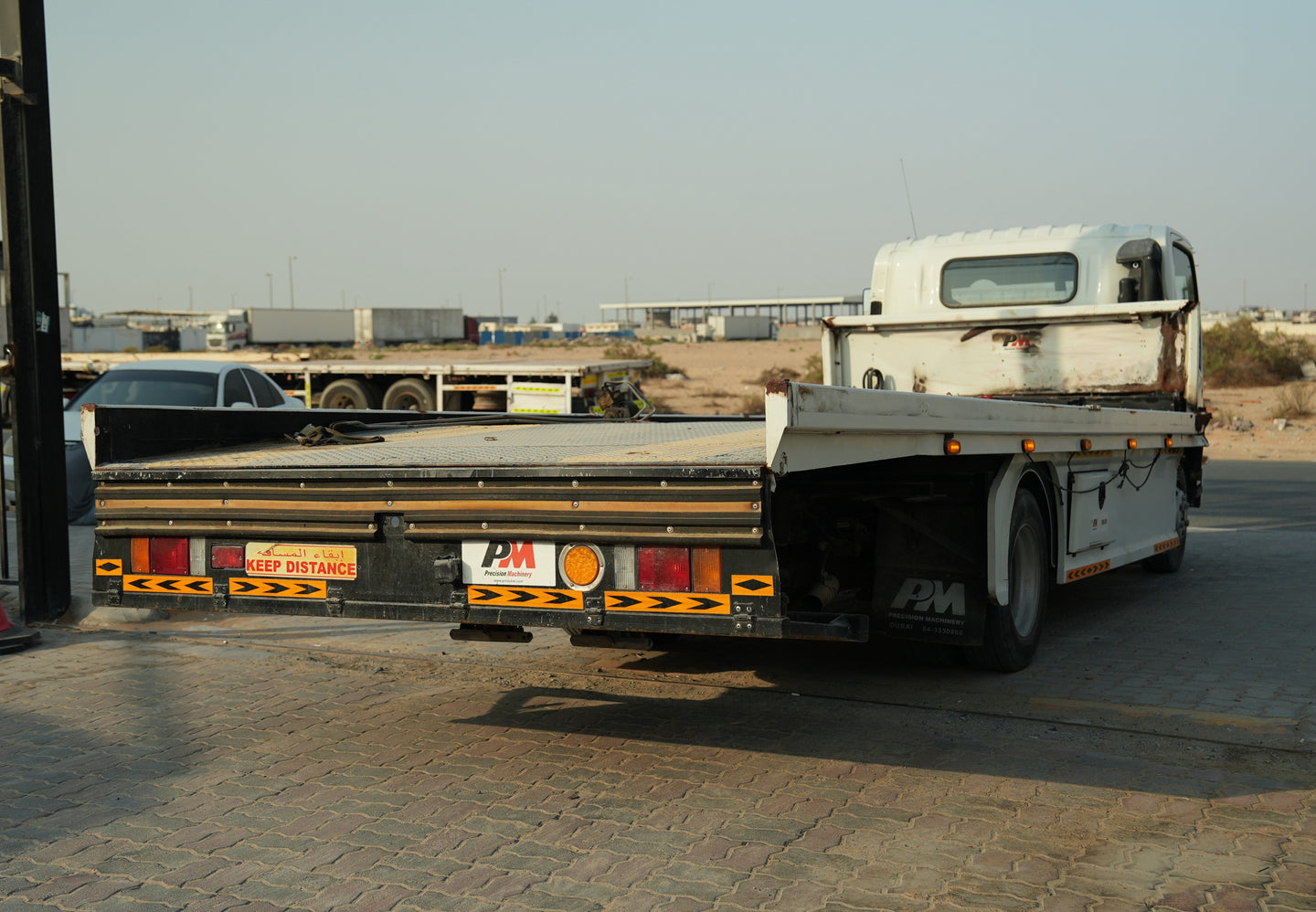 2023 Isuzu NPR recovery - Fast Wheel