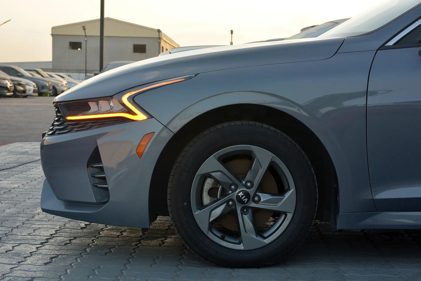 2021 KIA	K5 LXS - Fast Wheel
