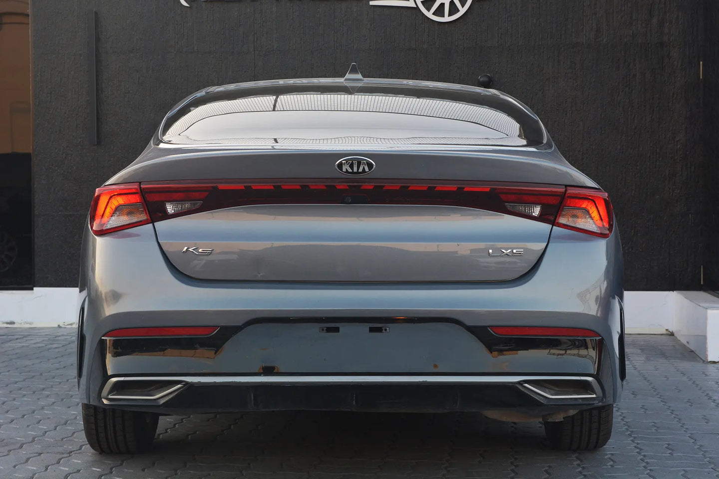 2021 KIA	K5 LXS - Fast Wheel