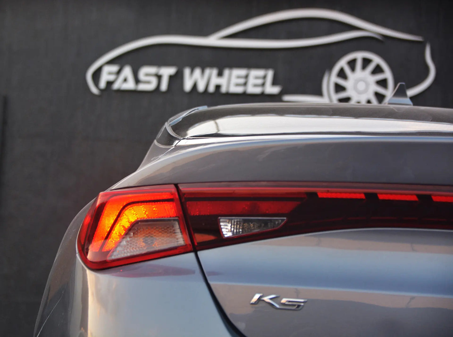 2021 KIA	K5 LXS - Fast Wheel